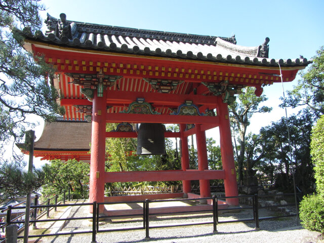 京都清水寺鐘樓
