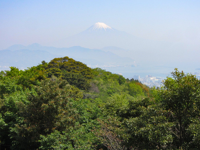 静岡市 日本平山頂展望台 (吟望台) 眺望富士山