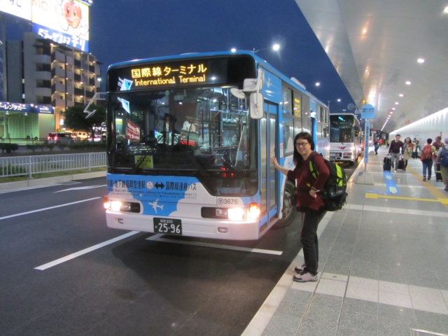 日本九州福岡國際機場 國內線大樓免費接駁巴士站
