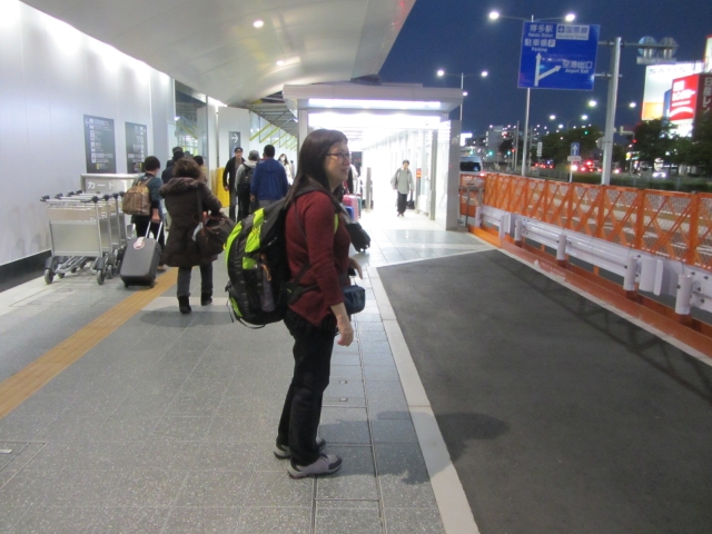 日本九州 地鐵福岡空港駅站入口