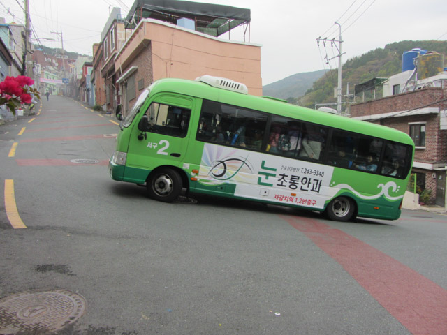 韓國釜山 往甘川洞文化村的2號區間車