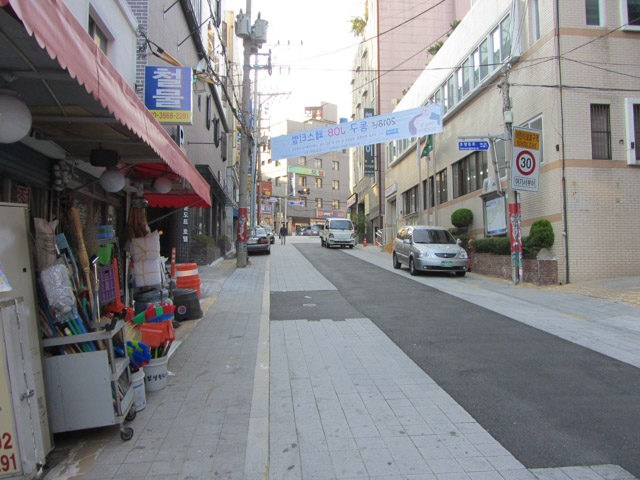 韓國釜山 釜山站附近街道