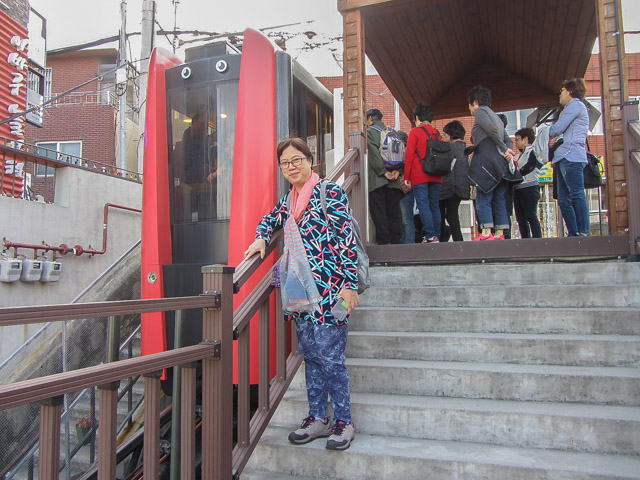 韓國釜山 草梁故事路 168 階梯 單軌列車山上站