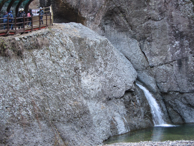 韓國周王山國立公園 第1瀑布 龍湫瀑布 (용추폭포 Yongchu Falls)