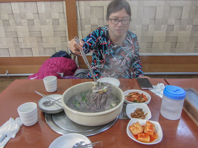 韓國忠清北道 堤川餐館 蜆肉簥麥湯麵