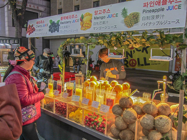 韓國首爾明洞水果店