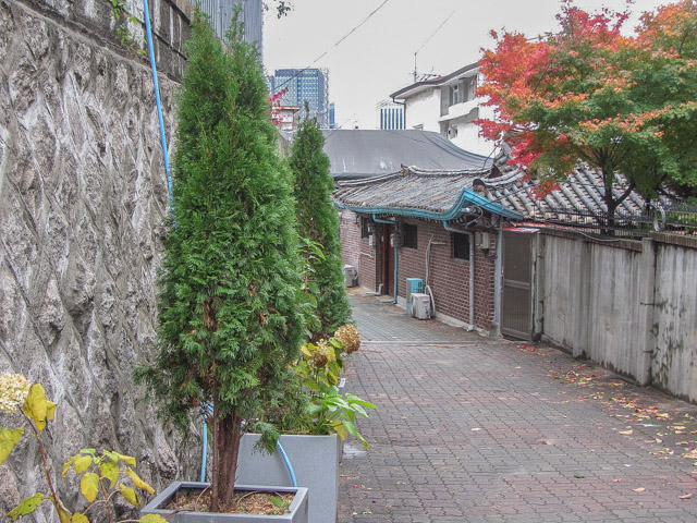 韓國首爾三清洞曲折小巷