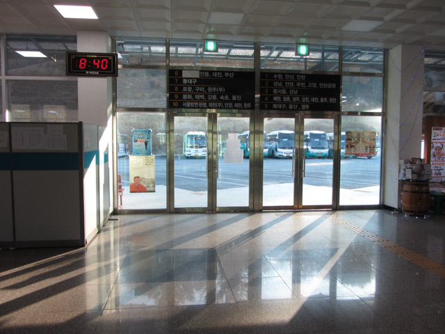 韓國榮州綜合客運站 (영주종합터미널 Yeongju Bus Terminal) 大堂