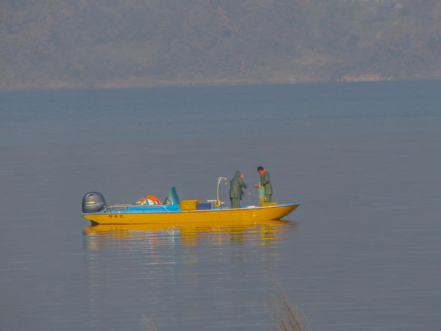 堤川忠州湖