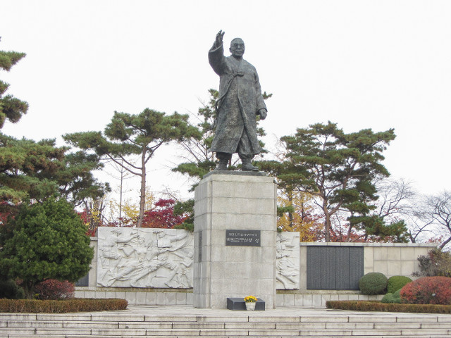 韓國首爾南山公園 白凡廣場 金九先生銅像