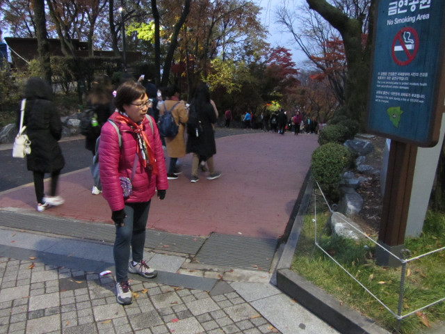 韓國首爾南山 首爾塔前廣場