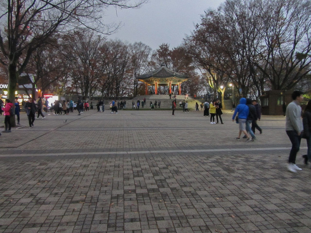 韓國首爾南山 首爾塔前廣場、八角亭