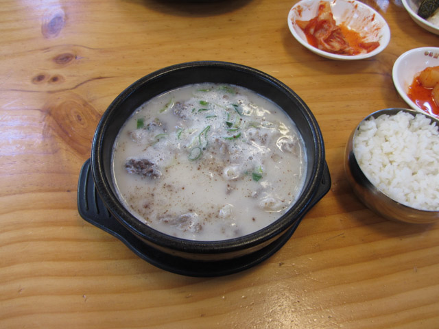 成均館大學附近 韓式餐館 粉絲血腸湯飯
