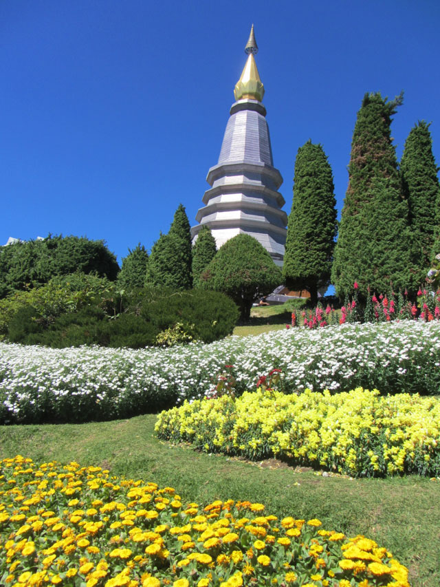泰國 茵他儂國家公園 (Doi Inthanon National Park) - 皇后塔 (Naphapholphumisiri Pagoda)