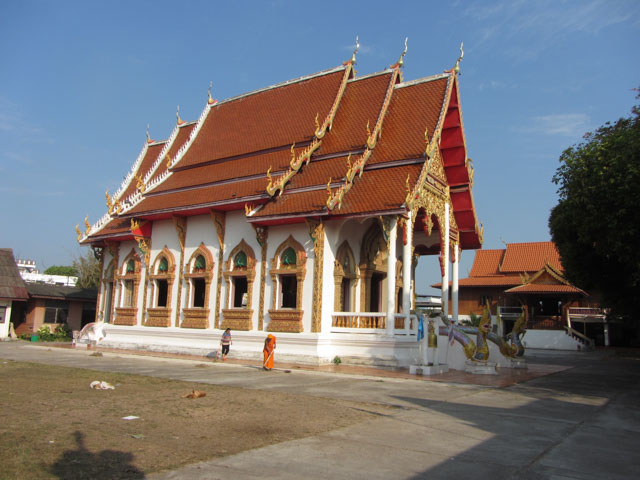 泰國夜沙良 (Mae Sariang / อำเภอแม่สะเรียง) Wat Kittiwong