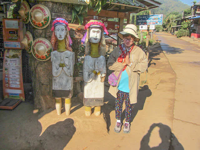 泰國 湄宏順 (Mae Hong Son) Ban Huai Suea Thao Long Neck Village (長頸族部落)