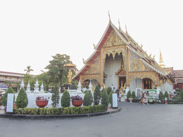 泰國清邁古城內的 帕邢寺 (วัดพระสิงห์วรมหาวิหาร / Wat Phra Singh)