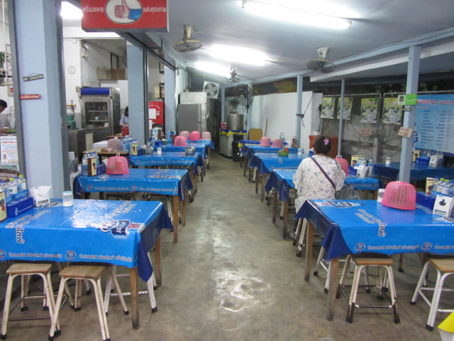 泰國清邁古城內 食物素質極差的餐館