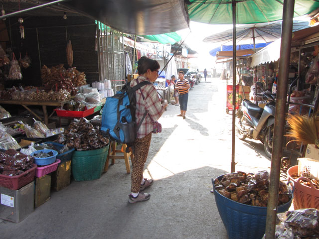 泰國 HOD (HOT / อำเภอฮอด) 市中心市場