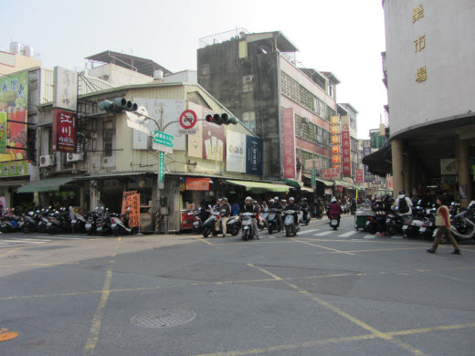 台南國華街三段