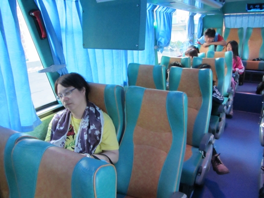 高雄客運美濃站 乘巴士往高雄火車站