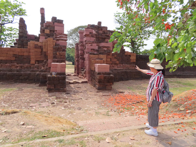 碧邁南門 Pratu Chai Ancient Gate