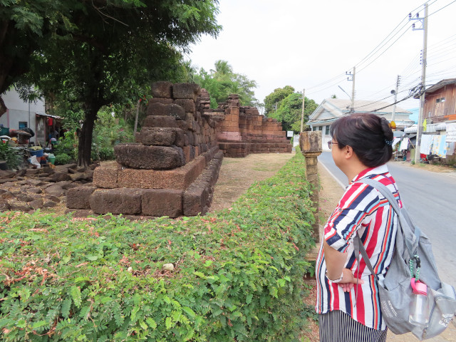 碧邁古城西門 (Pratu Hin Ancient Gate)
