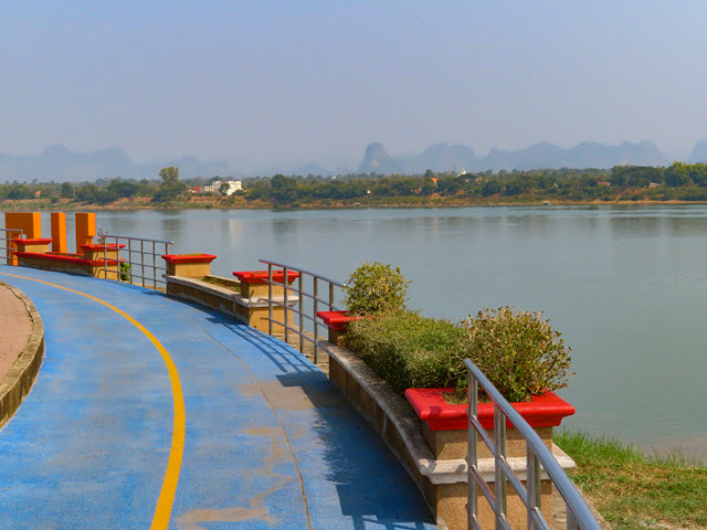 那空拍儂 Nakhon Phanom 湄公河畔