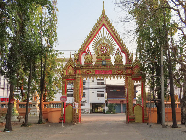 烏汶市 Ubon Ratchathani Wat Phon Phaen