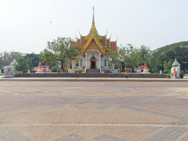 烏汶 Ubon Ratchathani City Pillar Shrine