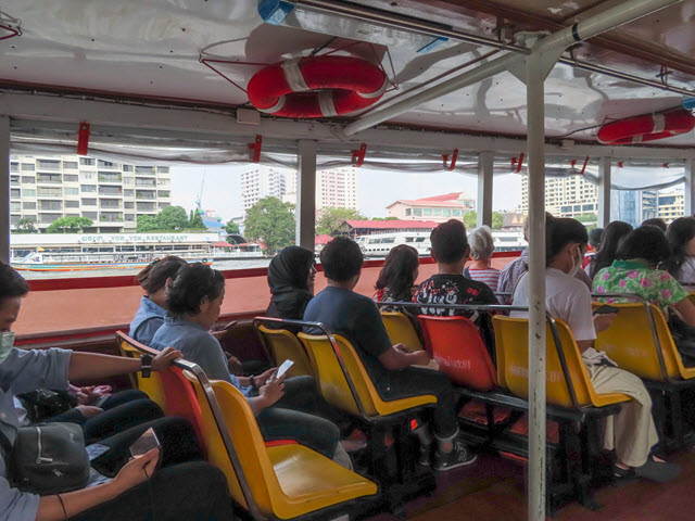 曼谷 昭披耶河船