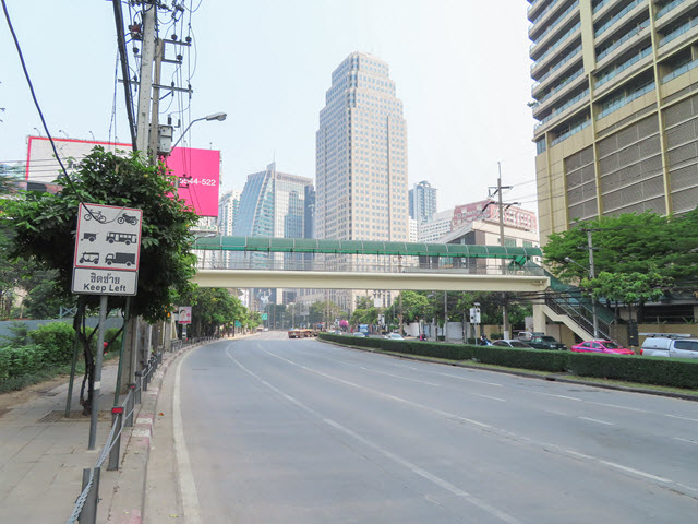 曼谷 Ratchadaphisek Road