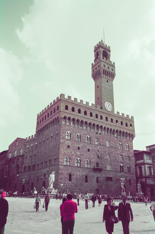 領主廣場 (Piazza della Signoria) 的 Palazzo Vecchio (舊宮)